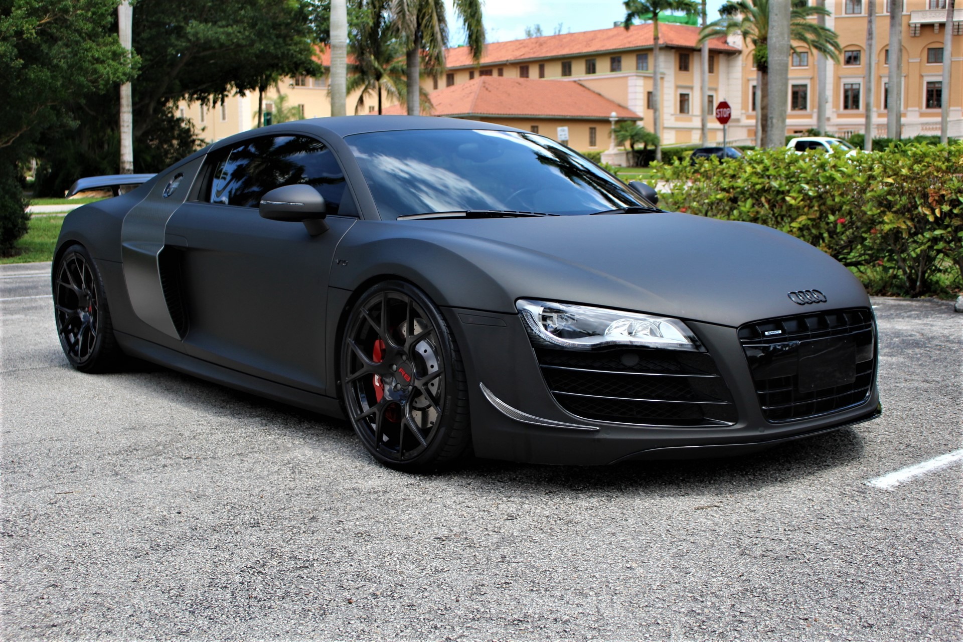 used-2012-audi-r8-5-2-quattro-for-sale-99-850-the-gables-sports