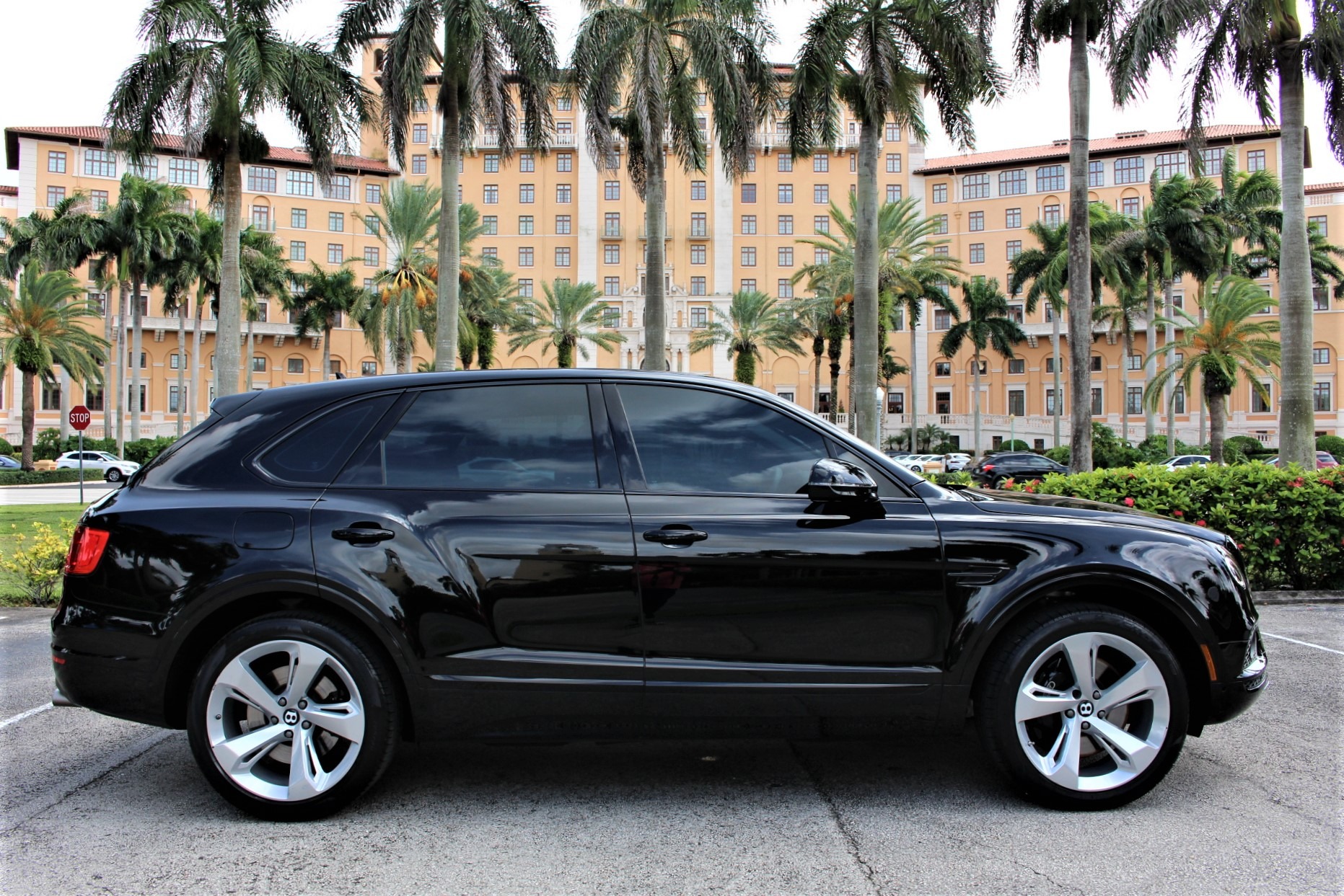 Used 2018 Bentley Bentayga W12 Signature Edition for sale Sold at The Gables Sports Cars in Miami FL 33146 2