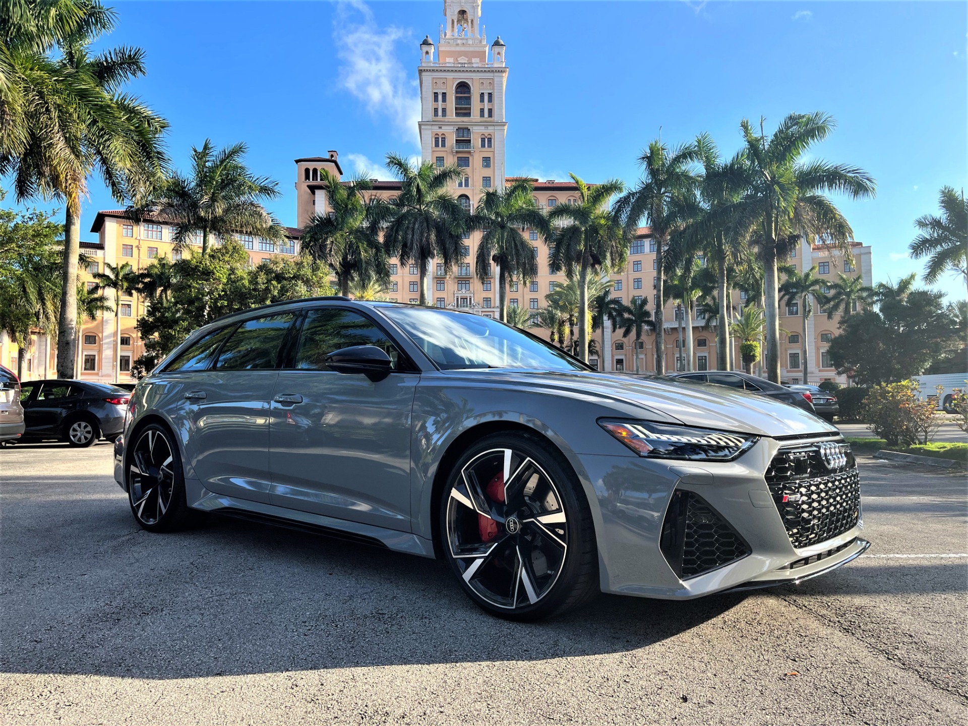 Used 2022 Audi RS 6 Avant 4.0T quattro Avant for sale Sold at The Gables Sports Cars in Miami FL 33146 1