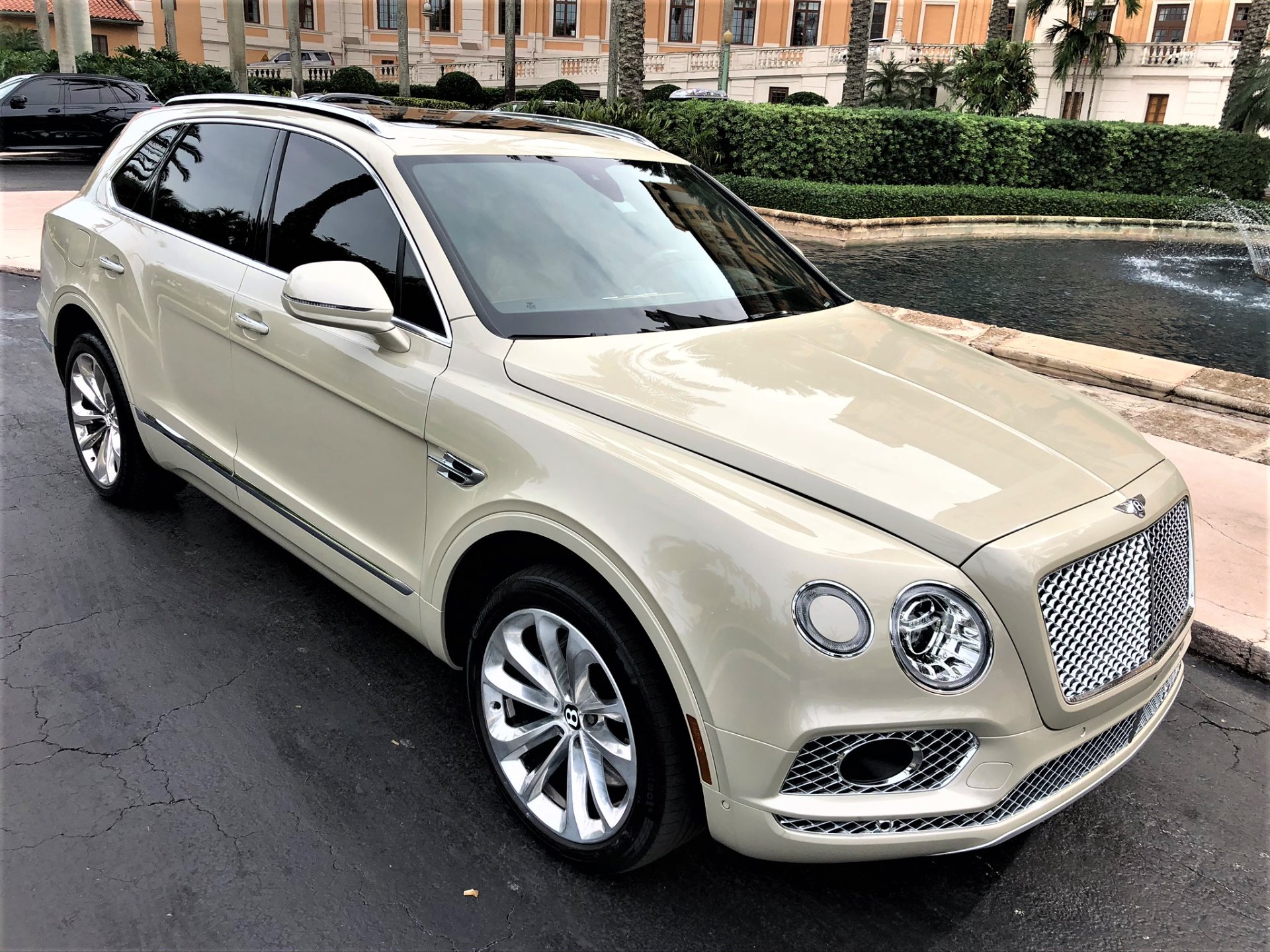 Used 2017 Bentley Bentayga W12 for sale Sold at The Gables Sports Cars in Miami FL 33146 3