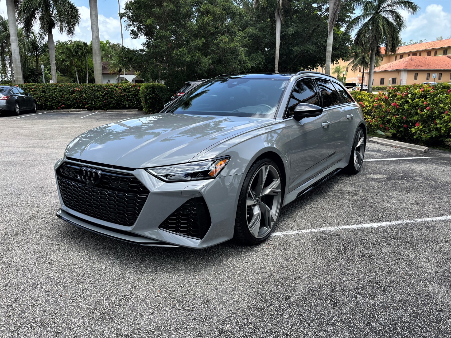 Used 2021 Audi RS 6 Avant 4.0T quattro Avant for sale Sold at The Gables Sports Cars in Miami FL 33146 2