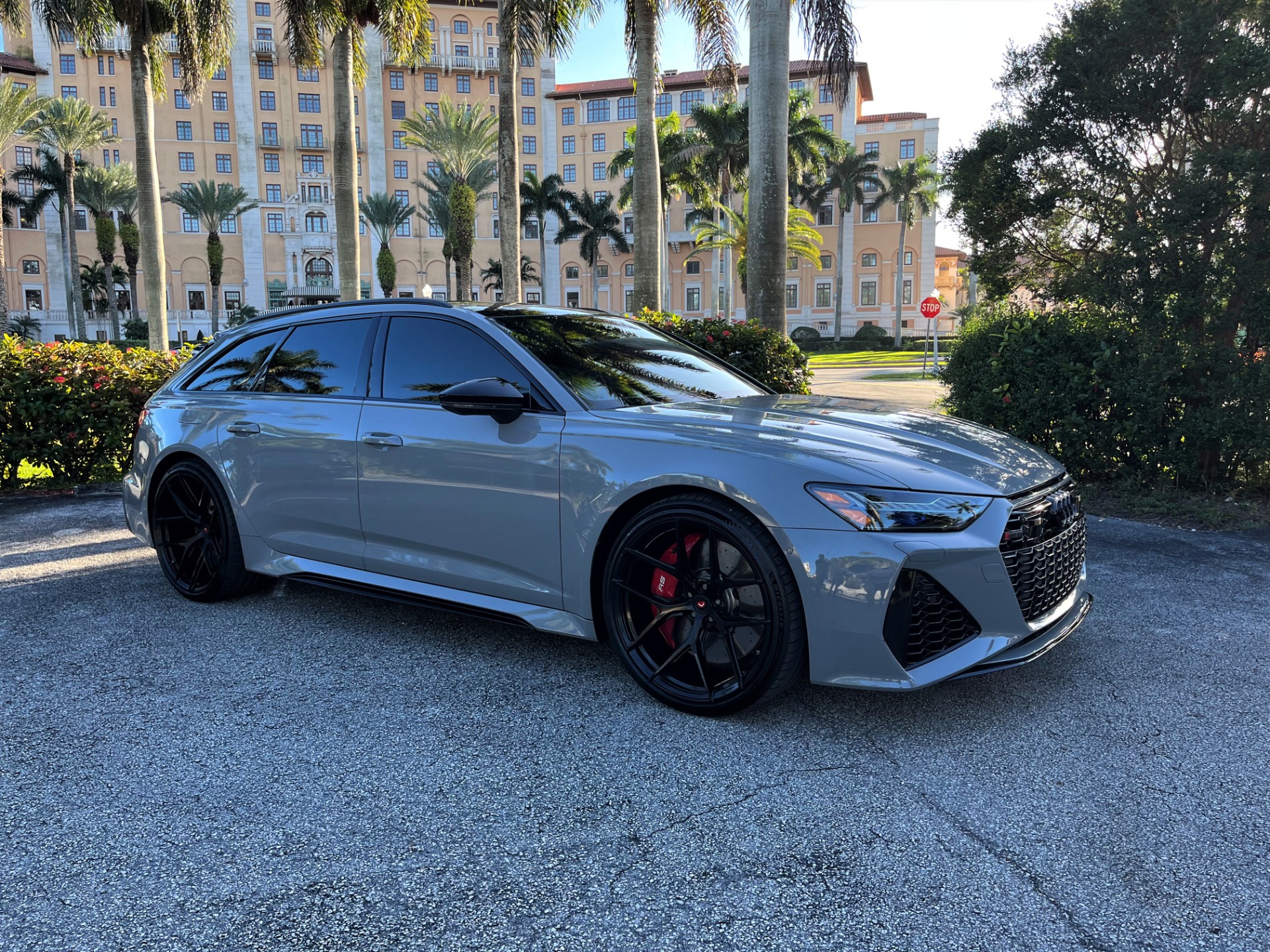 Used 2021 Audi RS 6 Avant 4.0T quattro Avant for sale $119,850 at The Gables Sports Cars in Miami FL 33146 2