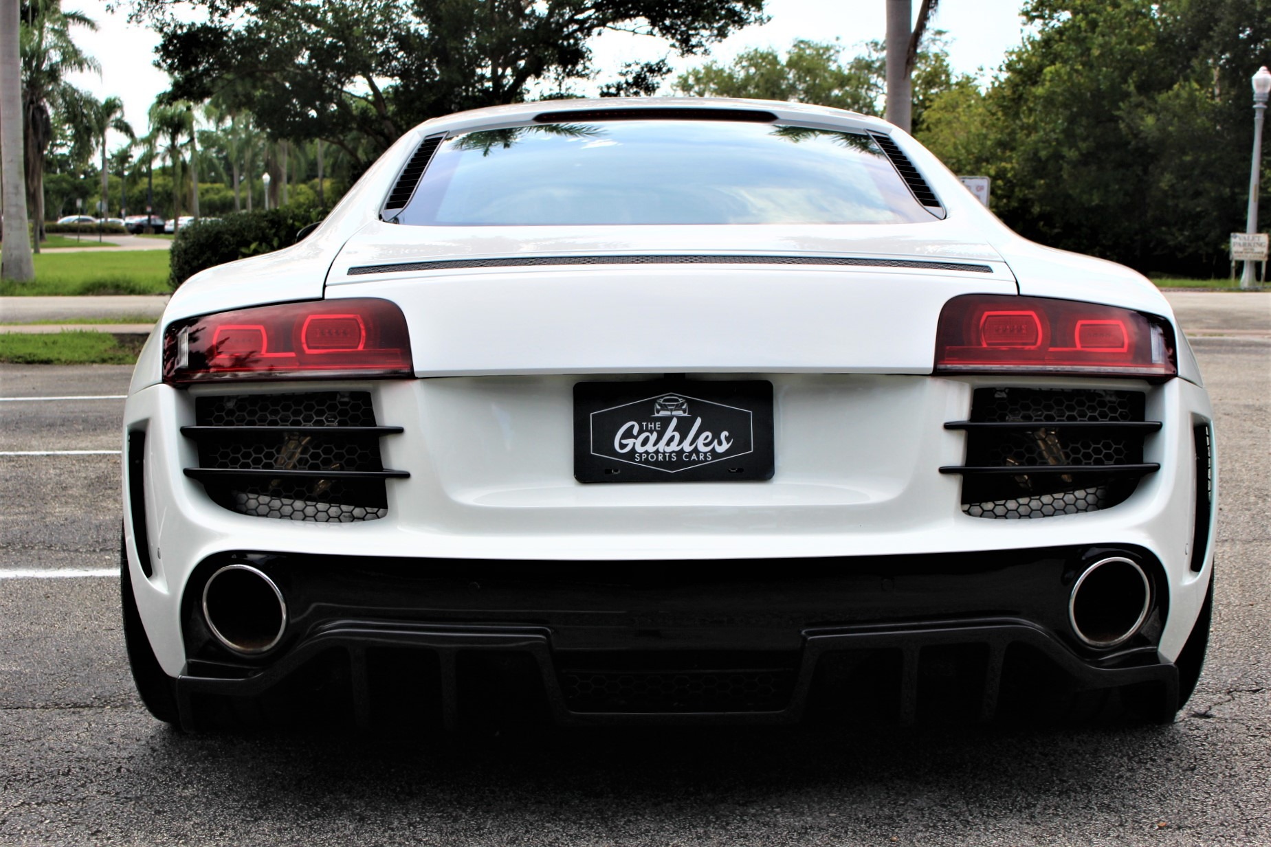 Used 2010 Audi R8 5.2 quattro for sale Sold at The Gables Sports Cars in Miami FL 33146 3